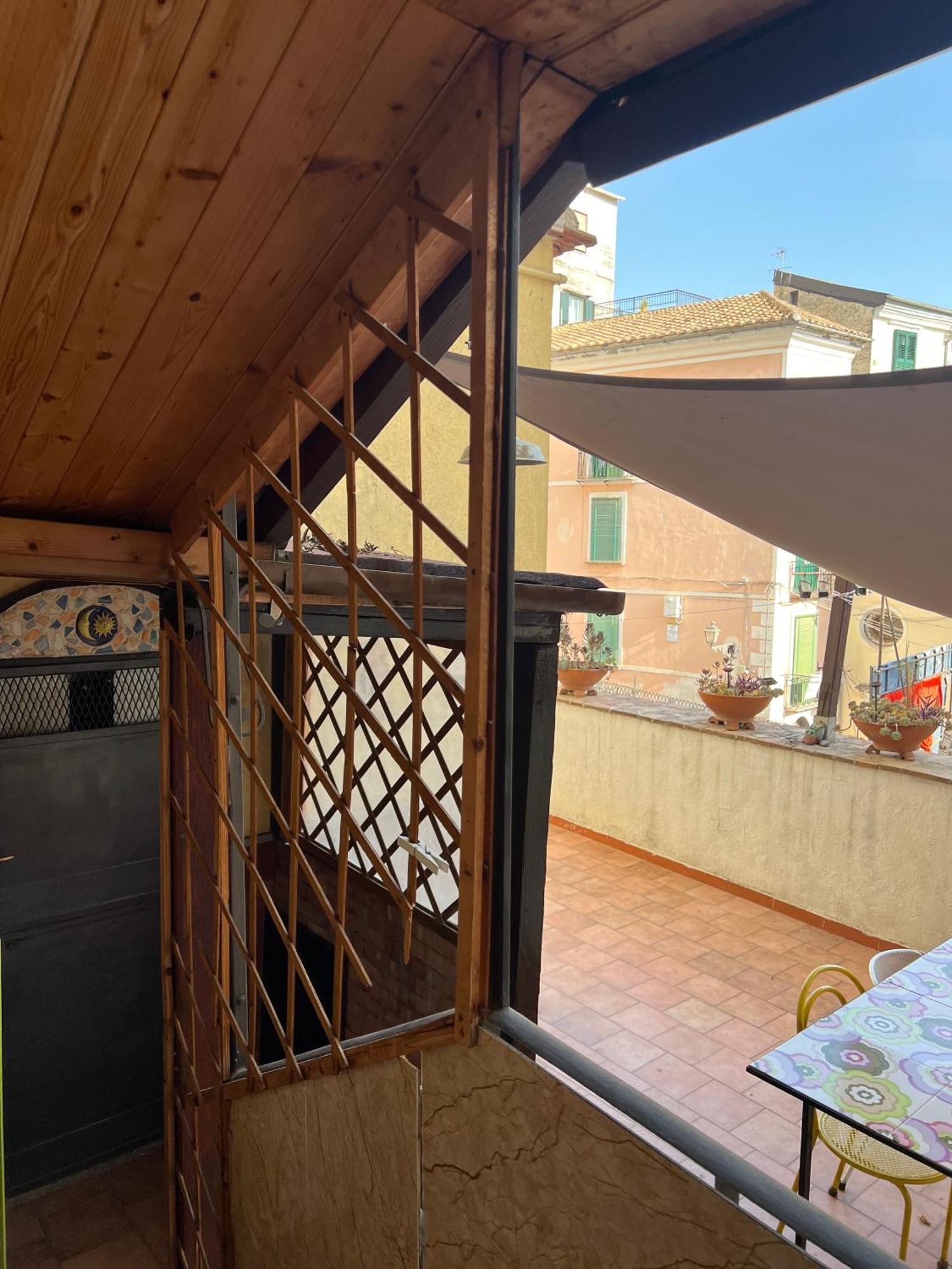 Apartament L'Homme Tranquille Salerno Zewnętrze zdjęcie