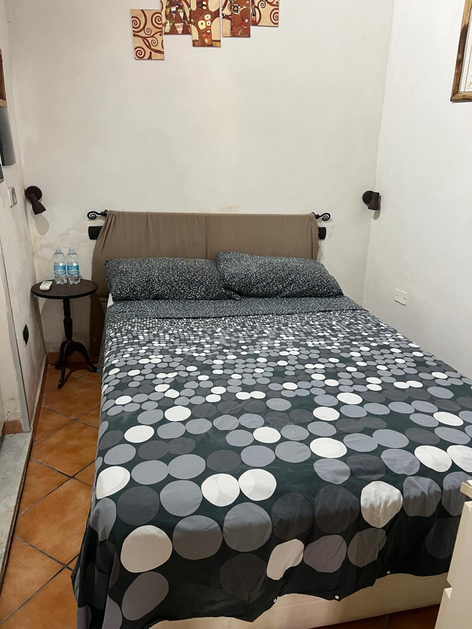Apartament L'Homme Tranquille Salerno Zewnętrze zdjęcie