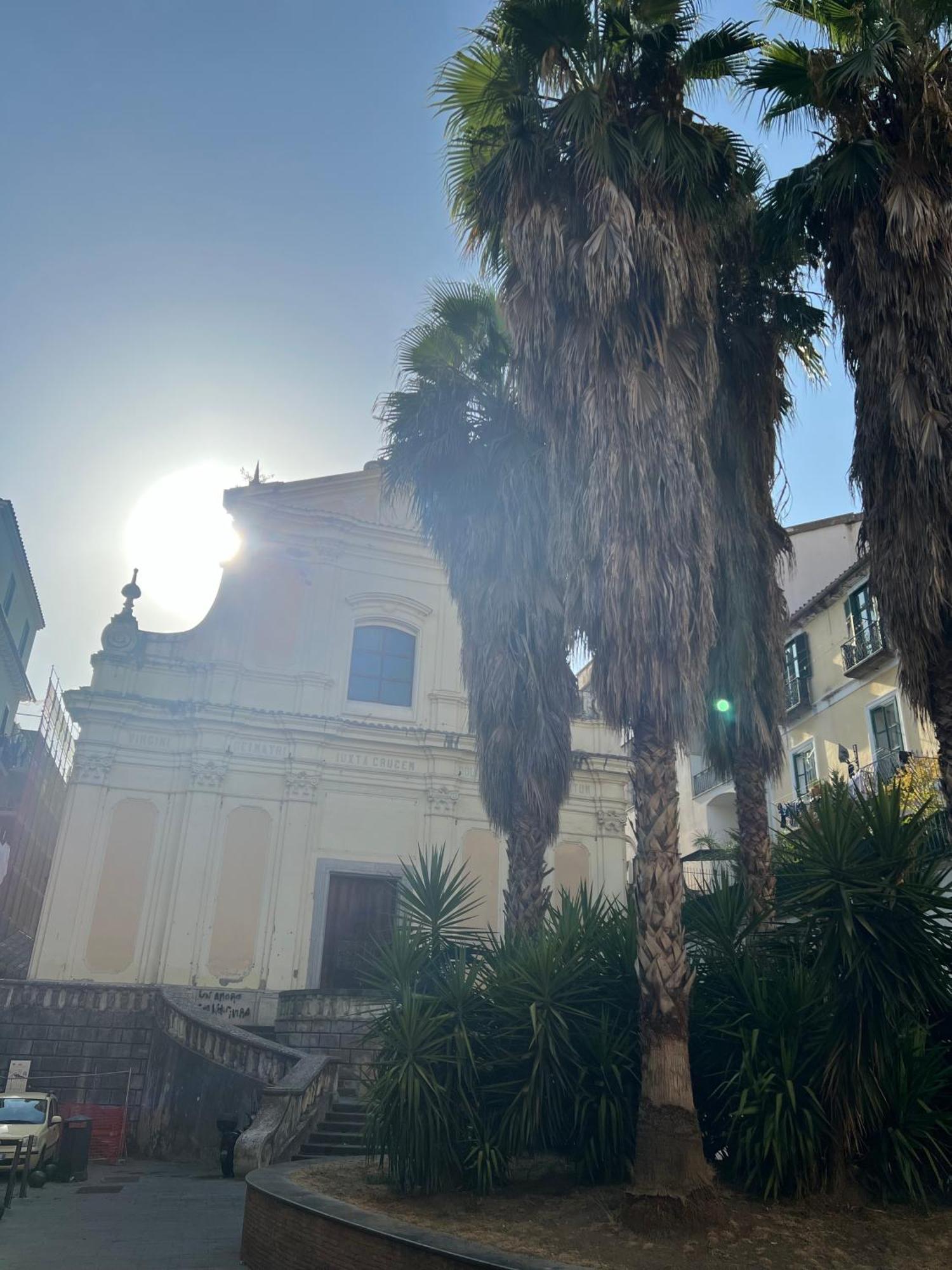 Apartament L'Homme Tranquille Salerno Zewnętrze zdjęcie